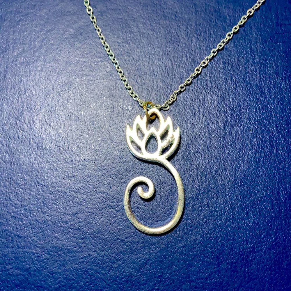 Lotus Flower / Pineapple Pendant